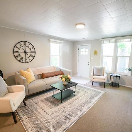 Adorable And Cozy Bungalow Great Falls Exterior foto